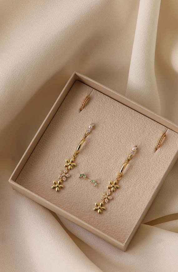 VINTAGE FLOWER
